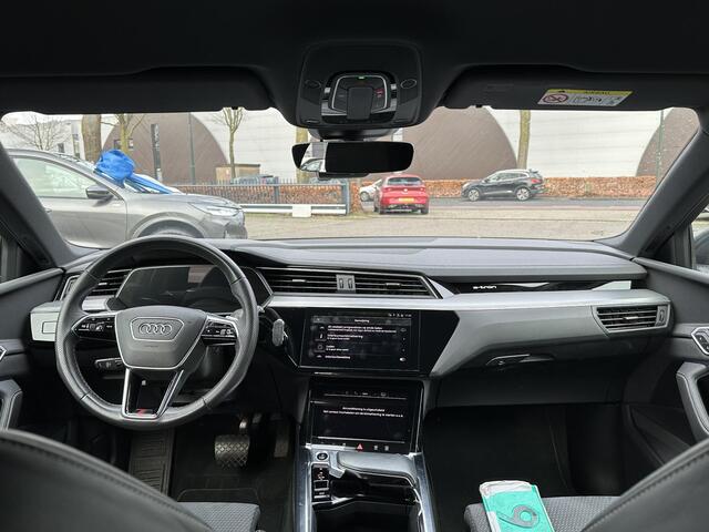 Audi e-tron 55 quattro S edition 95 kWh S-LINE BINNEN & BUITEN | SOH 94% | ORIG. NL AUTO | CAMERA | ELEK. KOFFERBAK | ADAPTIEVE CRUISE CONTROL | STOELVERWARMING | MEMORY SEATS | AUDI DEALER ONDERHOUDEN | RIJKLAAR + 12 MND BOVAG GARANTIE