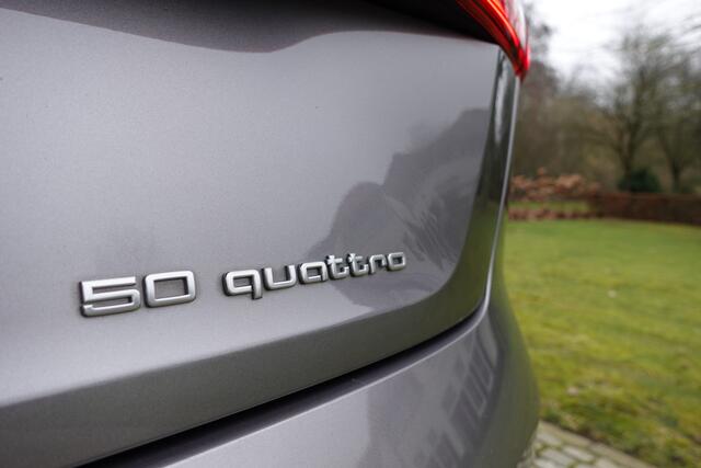 Audi e-tron e-tron 50 quattro Launch edition plus 71 kWh | Pano | Leder | NAVI | Adaptive Cruise | Stoelverwarming | Memory |