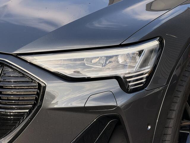 Audi e-tron 55 quattro S edition 95 kWh Panodak / Luchtvering / Camera / Carplay / Memory Stoelen