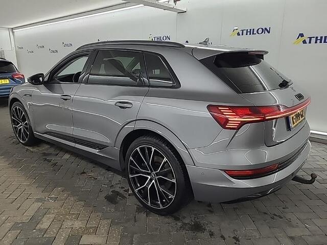 Audi e-tron 55 quattro Business ed. Plus 95 kWh | Trekhaak | Panorama | Navi |