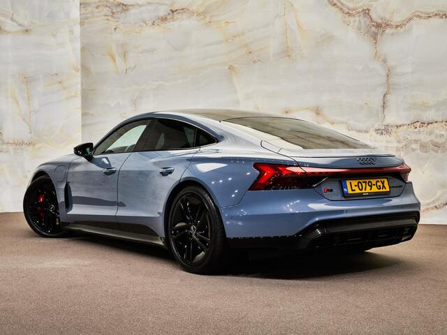 Audi e-tron GT RS, NL-auto, carbon, B&O, 4-wielbest, matrix-LED, luchtv., 360 camera, stl.ventilatie, keyless, privacy, NP170K