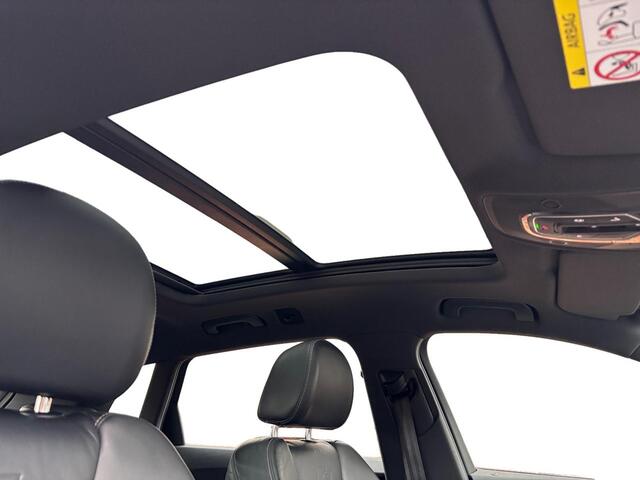 Audi e-tron e-tron 55 Quattro S-Line 95 kWh ? Pano ? Sportleder ? Luchtvering