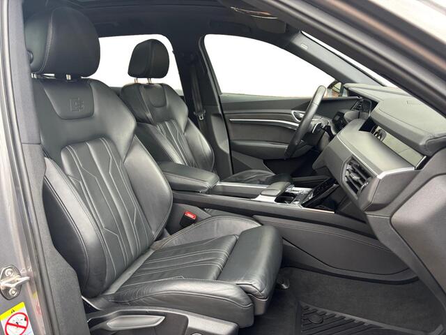 Audi e-tron e-tron 55 Quattro S-Line 95 kWh ? Pano ? Sportleder ? Luchtvering