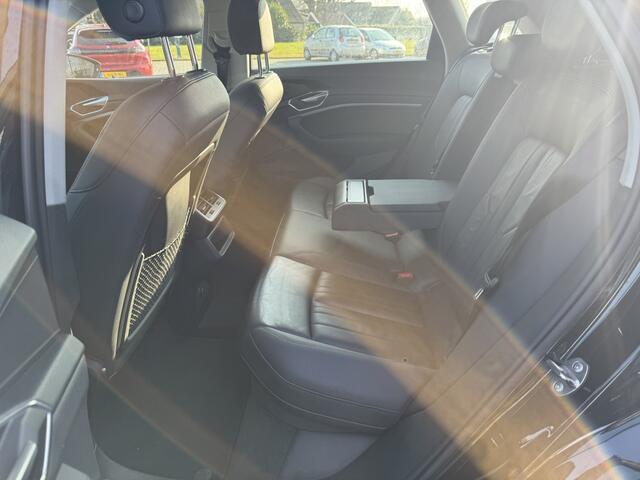Audi e-tron e-tron 50 q L Ed +