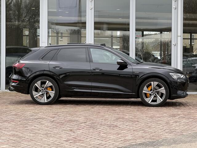Audi e-tron 55 quattro S edition 95 kWh | Pano | Trekhaak | Leder | Matrix | HUD