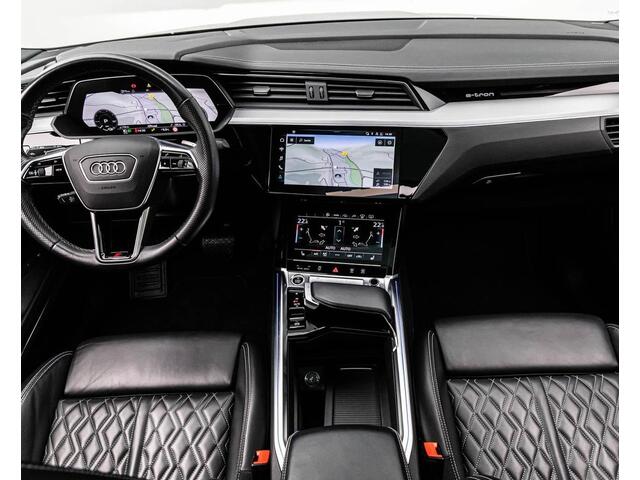 Audi e-tron Sportback 55 Quattro S-LINE 95 kWh (300kW/408pk) ** MATRIX, S-SPORTST, DIAMANT LEDER, PANO, VERW. ST, 21-inch LMV, OPTIK SCHWARZ ** UNFALLFREI ** ** INFORMEER OOK NAAR ONZE AANTREKKELIJKE FINANCIAL-LEASE TARIEVEN **