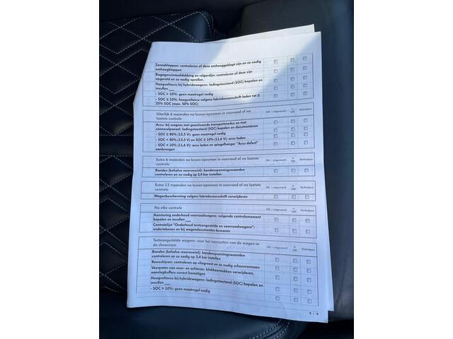 Audi e-tron Sportback 55 quattro S edition 95 kWh VAN ¤ 39.900,- VOOR ¤ 36.877,- UW LENTEVOORDEEL ¤ 3.023,-! | SOH 95% | S LINE BLACKLINE | B&O AUDIO | ADAPTIVE CRUISE | 360 CAMERA | KEYLESS ENTRY