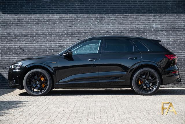 Audi e-tron 50 quattro S Line Black Edition 71 Kwh Panodak