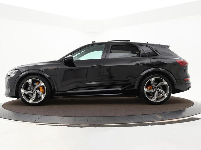 Audi e-tron S 503pk Quattro 95 kWh · SOH 98,4% · Panoramadak · Afneembare Trekhaak · 360 Camera · Bang & Olufsen · Elek. Voorstoelen · 22'' Inch ·