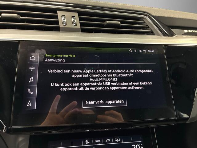 Audi e-tron 55 408pk Quattro S edition 95 kWh · SOH · 360 Camera · Apple/Android Car Play · Luchtvering · P-Sensoren · 21'' Inch ·