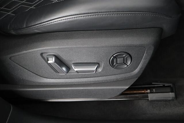 Audi e-tron Sportback S quattro 503pk 95 kWh Panoramadak Trekhaak Leder Matrix LED B&O Memory Keyless Navigatie