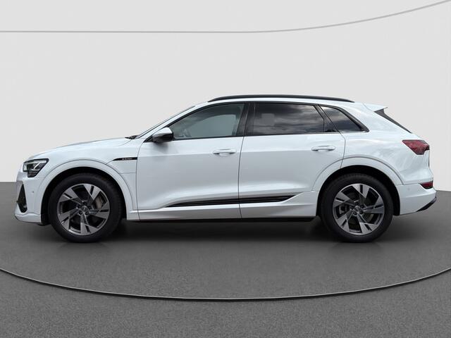 Audi e-tron 50 Quattro S-Line Black 71 kWh / 100% SOH | Pano | Luchtvering | Adaptive