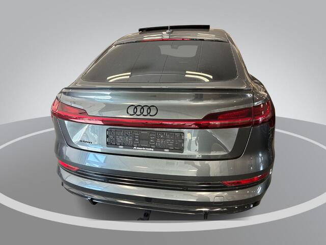 Audi e-tron Sportback 55 408pk Quattro S edition 95 kWh · SOH 94,9% · Panoramadak · Bang & Olufsen · 360 Camera · Luchtvering · Trekhaak · Valcona Leder · 22'' Inch ·