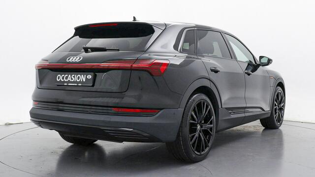 Audi e-tron e-tron 55 Quattro 408pk | Panoramadak | Sportstoelen | 22" LMV |