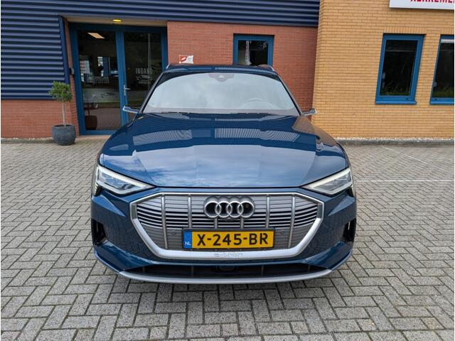 Audi e-tron E-TRON 55 Q ADV PL +,95KW,BTWauto,Bomvol,Massagestoel,Nightvision