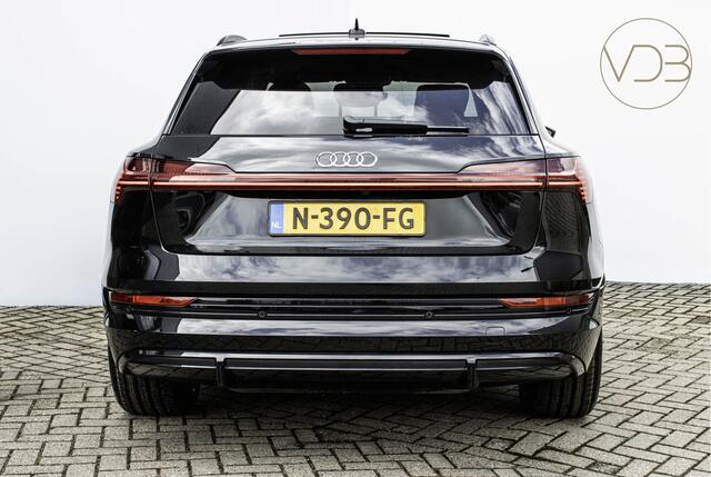Audi e-tron 55 SOH 93% S-Line 22inch Leer Pano Origineel NL BTW