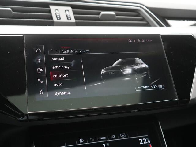 Audi e-tron 55 Quattro 2x S Line 95 kWh 408pk | Panodak | Luchtvering | Adaptive Cruise | 360 Camera | Matrix LED | Alcantara Sportstoelen Memory & Verwarmd | Apple Carplay | 22"L.M | Navigatie | DAB |