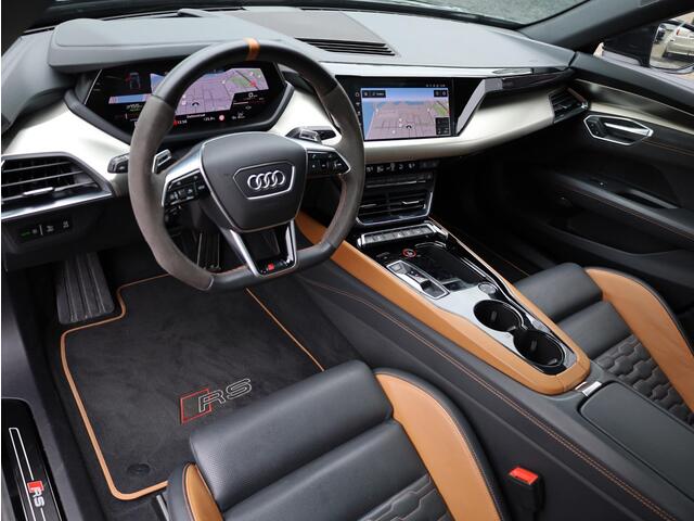 Audi e-tron GT RS 93 kWh 600PK | Full Options | Keramisch | Nightvision | 4-Wielsturing | Vol Leer | B&O | Warmtepomp | 360° | Laser LED | Head-up |