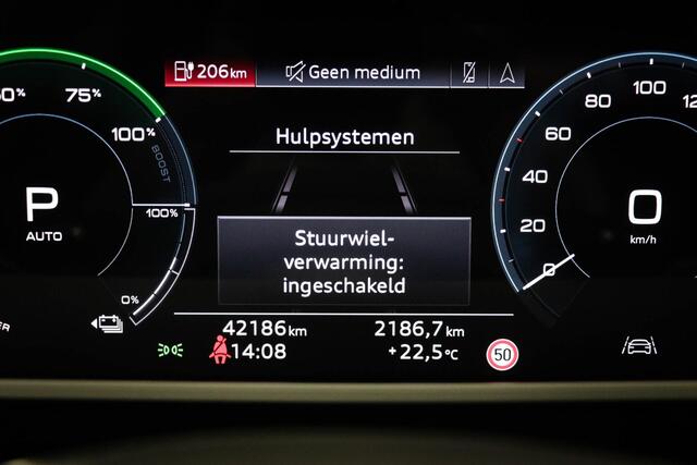 Audi e-tron 55 quattro edition 95 kWh | PANORAMADAK | STUURVERWARMING | HEAD UP | DAB | DRAADLOZE LADER | CAMERA | 22"