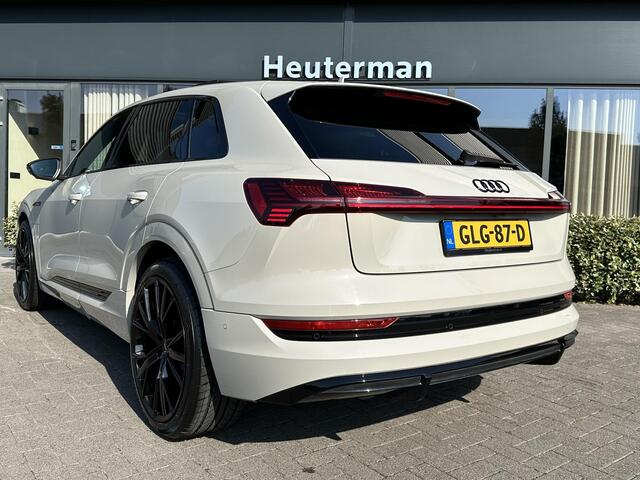 Audi e-tron Quattro S line/Pano/B&O/Nachtzicht/96%SOH/Krijt Audi e-tron Quattro S line/ Pano/ B&O/ Nachtzicht/ Krijt