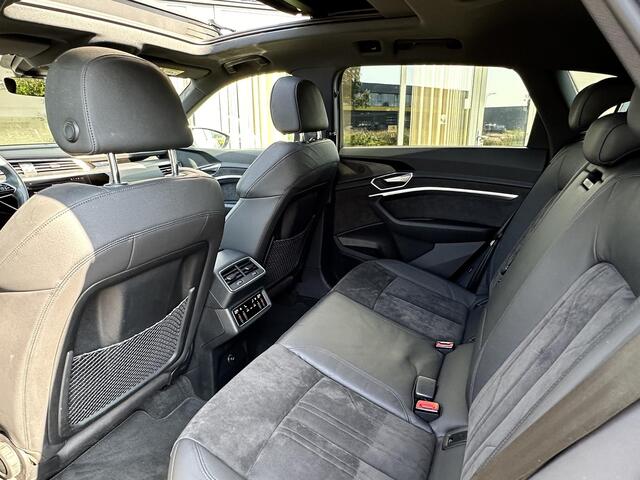 Audi e-tron Quattro S line/Pano/B&O/Nachtzicht/96%SOH/Krijt Audi e-tron Quattro S line/ Pano/ B&O/ Nachtzicht/ Krijt