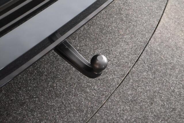 Audi e-tron 55 408pk quattro Advanced edition 95 kWh Trekhaak 360Camera Luchtvering Memory Keyless Navigatie ACC