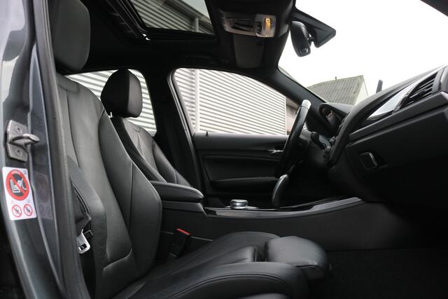 BMW 1-SERIE 118i M-Sportpakket Aut (94.384Km Orig NL Auto! NAP! Schuif/Kanteldak Sportleder Navi/Prof Full-Led Keyless 18InchLMV)