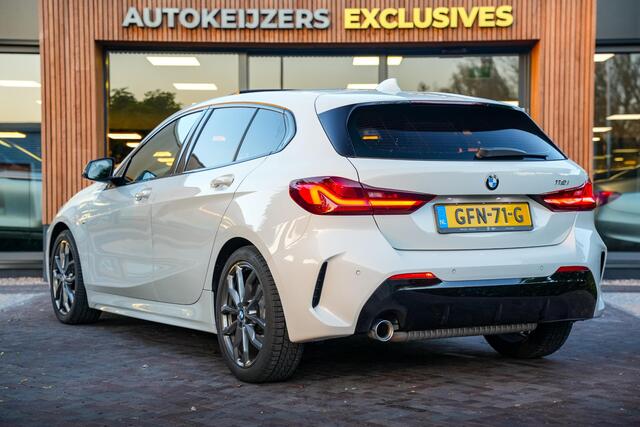 BMW 1-SERIE 118i Introduction Edition M Pakket Panodak Leer DAB+ Navigatie Stoel Stuurverw.