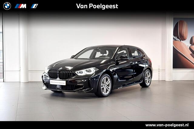 BMW 1-SERIE 118i | M Sport | Stoelverwarming | Headup Display | Achteruitrijcamera | Elektrische stoelen met geheugenstand