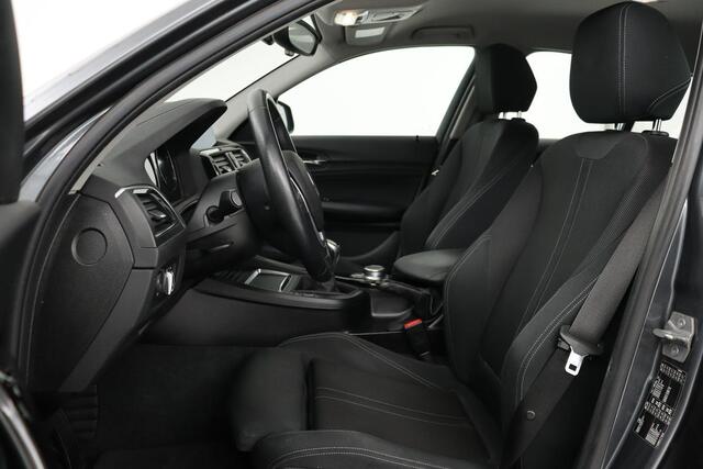 BMW 1-SERIE 116i Sport Line Edition | Full LED | Sportstoelen | Navigatie | Climate control | PDC | Cruise control | Bluetooth