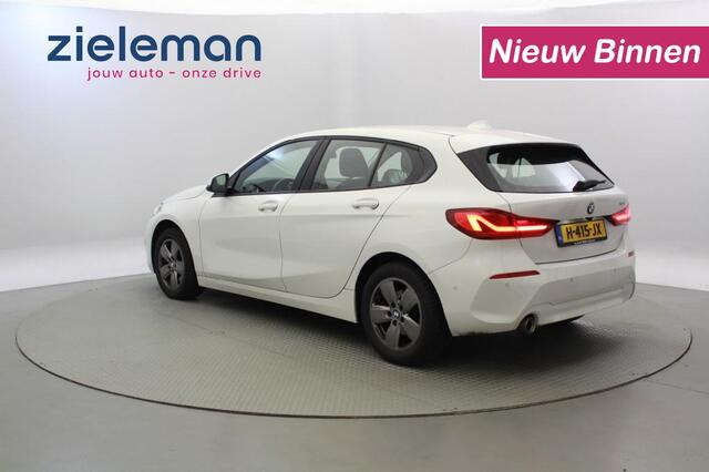 BMW 1-SERIE 118i Executive Edition Automaat - Carplay, Digitaal Cockpit