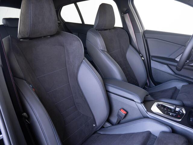 BMW 1-SERIE 120 | M Sportpakket Pro | Premium Pack | Verwarmd Stuurwiel | Comfort Access | Harman-Kardon | 18"