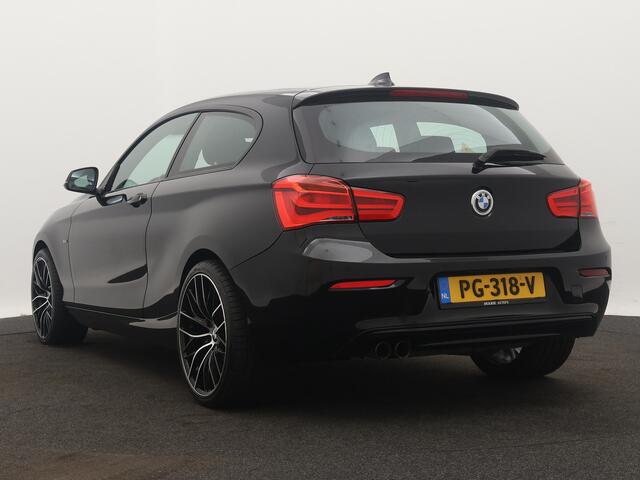 BMW 1-SERIE 120i 184PK Automaat 3Drs. Sport Executive / Airco-ecc. / Cruise-ctr. / Navigatie / Lm velgen / Trekhaak afn. / Apk feb-2026