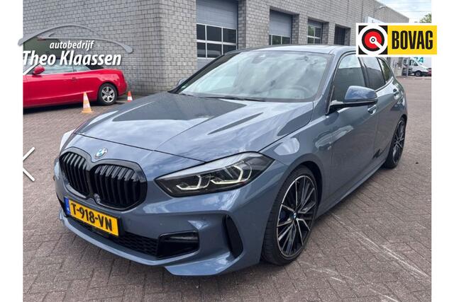 BMW 1-SERIE 120i M-Sport Pano Premium Comfort