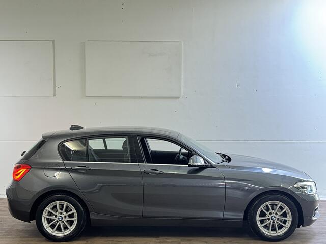 BMW 1-SERIE 118i EXECUTIVE AUT. NAVI/LED/PDC
