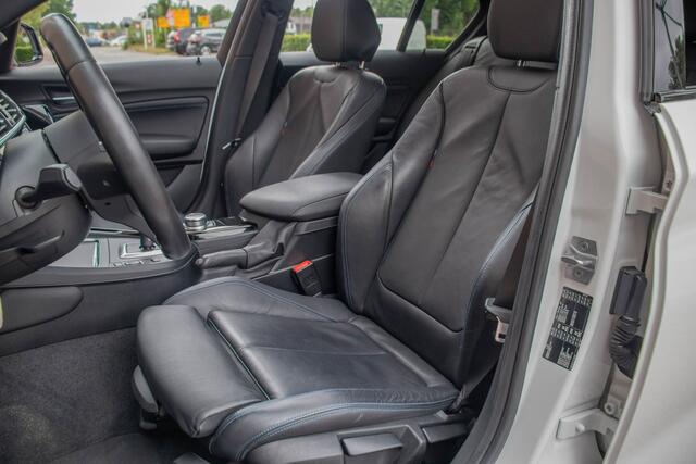 BMW 1-SERIE 118i Executive, M Sport, Origineel NL, Schuifdak, Carplay, Leder, Stoelverwarming, Trekhaak, DAB+, Keyless.