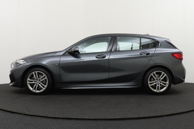 BMW 1-SERIE 120i 2.0 179 PK Aut. M-Sport Leder-Sportstoelen 17 'LMV Trekhaak