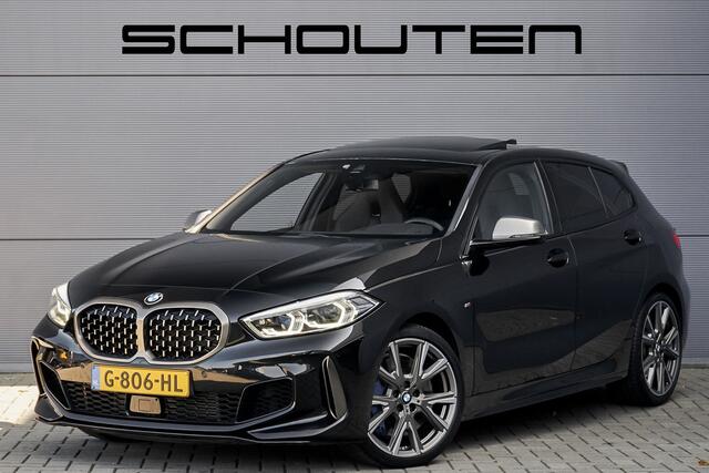 BMW 1-SERIE M135i xDrive High Ex Shadow Pano H/K Memory HUD Stuurverw