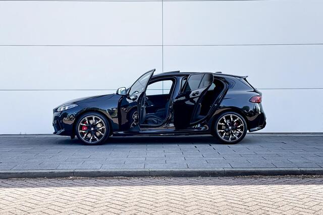 BMW 1-SERIE 123 xDrive | M Sport Pro | Premium Pack | Driving Assistant