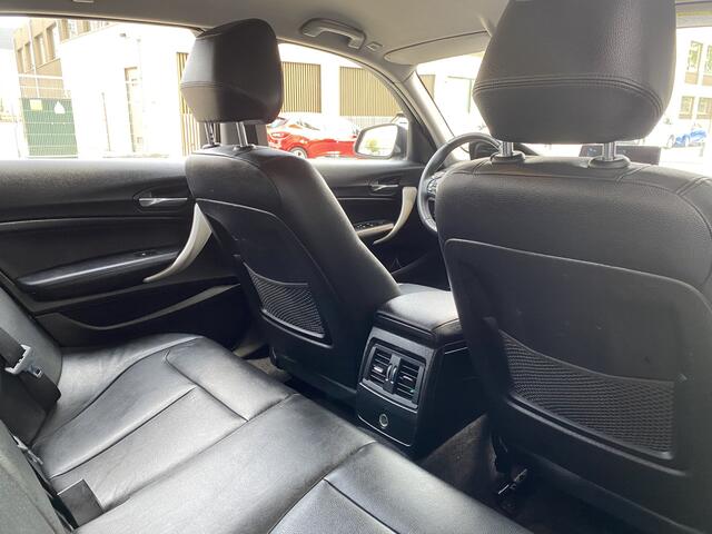 BMW 1-SERIE 120i Centennial High Executive NL AUTO/LEDER/NAVI PROFF.