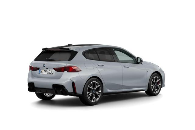 BMW 1-SERIE 120 Premium Pack M Sportpakket Pro - Beschikbaar vanaf: November 2025