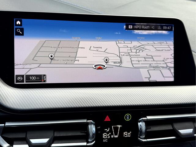 BMW 1-SERIE 118i Executive M-Sport Panoramadak, 17'Lmv, Stoel/Stuur Verwarming