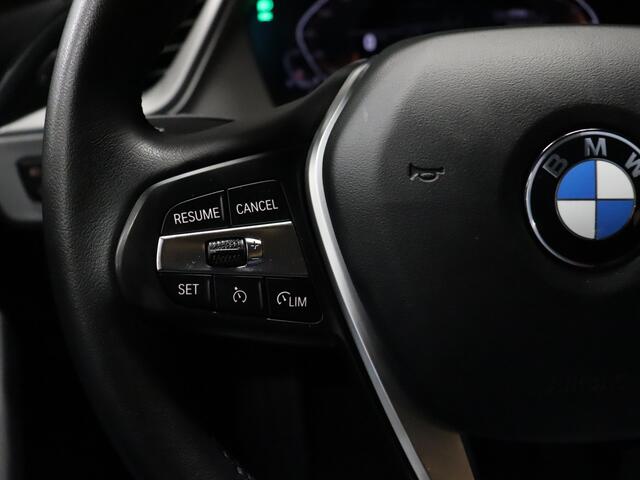 BMW 1-SERIE 116i Business Edition [APPLE CARPLAY, DAB, LED, ANDROID, PARKEERSENSOREN V+A, CRUISE CONTROL, CLIMATE CONTROL, NAVIGATIE, NIEUWSTAAT]