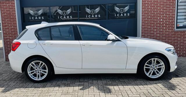 BMW 1-SERIE 118i Advantage Navi Xenon Led 1e eigenaar