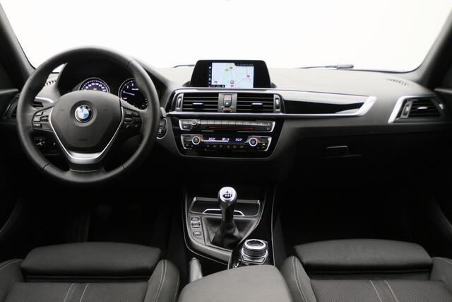 BMW 1-SERIE 116i Edition Sport Line Shadow Executive M Sport LED, Navigatie, Climate, Cruise, PDC