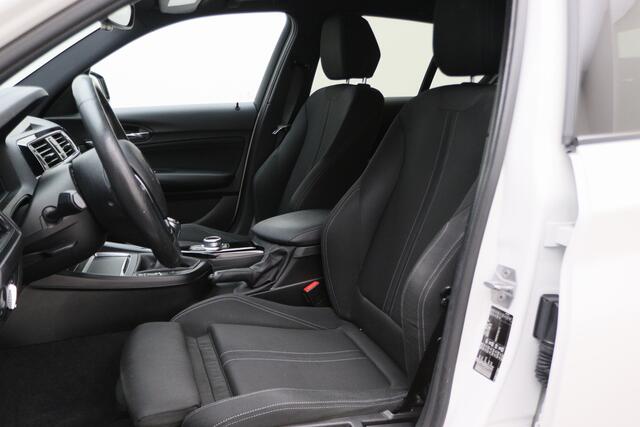 BMW 1-SERIE 116i Edition Sport Line Shadow Executive M Sport LED, Navigatie, Climate, Cruise, PDC