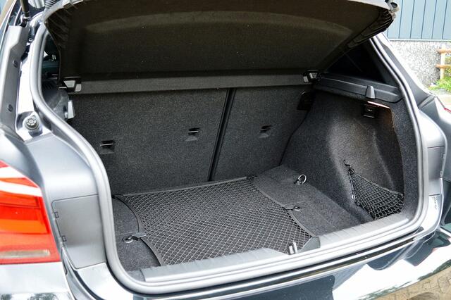 BMW 1-SERIE 118i Edition M Sport Shadow High Executive Rijklaarprijs-Garantie Leder Led Navigatie Airco Apple Carplay