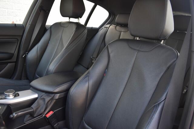 BMW 1-SERIE 118i High Executive | M-Sport | Aut. | Leder | Navi | Stoelverwarming