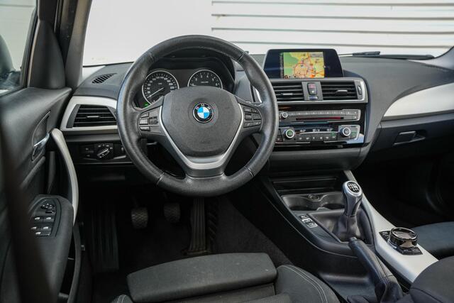 BMW 1-SERIE 118i Centennial Executive Schuifdak LED Cruise Clima PDC Navi