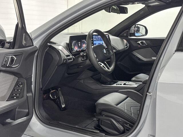 BMW 1-SERIE 120 | M-Sport Pro | Premium Pack | Driving Assistant | Harman/Kardon | Panoramadak | Comfort Access